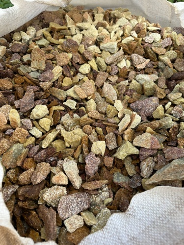 Златолит персиковый декоративная каменная крошка купить в Куровском