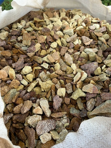 Златолит персиковый декоративная каменная крошка купить в Куровском