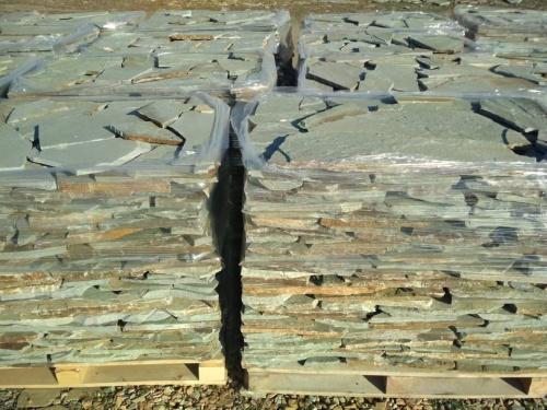 Плитняк златолит зелёный для цоколя, отмостки купить в Куровском