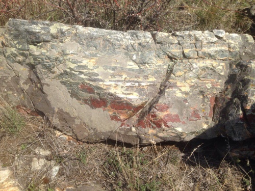 Гигантские зелёные валуны для ландшафтного дизайна весом более 5 тонн купить в Куровском