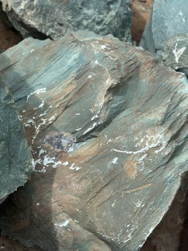 Ландшафтные глыбы зелёные 200-500 килограмм купить в Куровском