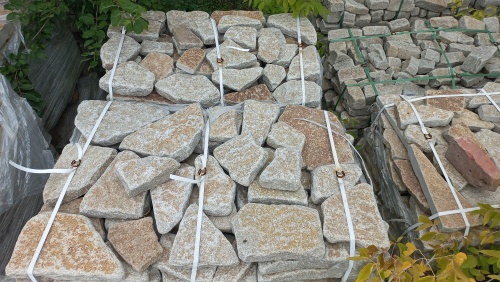 Гранитный плитняк галтованный для парковки купить в Куровском