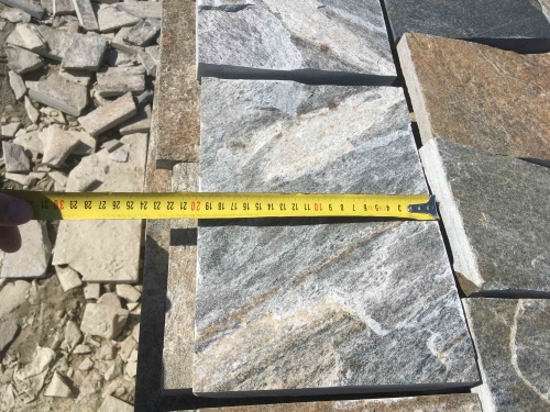 Плитка пилёная златолит Уральский для цоколя, отмостки купить в Куровском