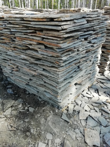 Плитняк златолит Уральский для цоколя, отмостки купить в Куровском